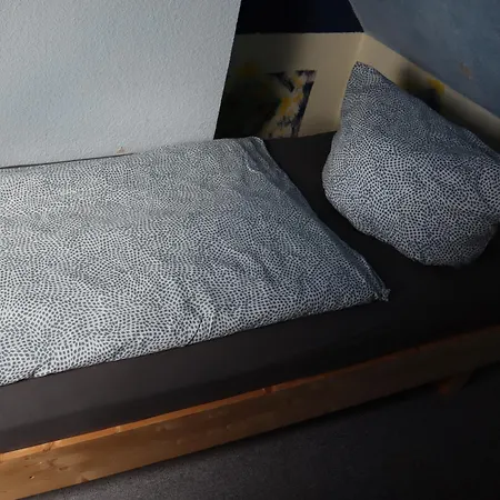 Apartment Alte Grundschule 1 *